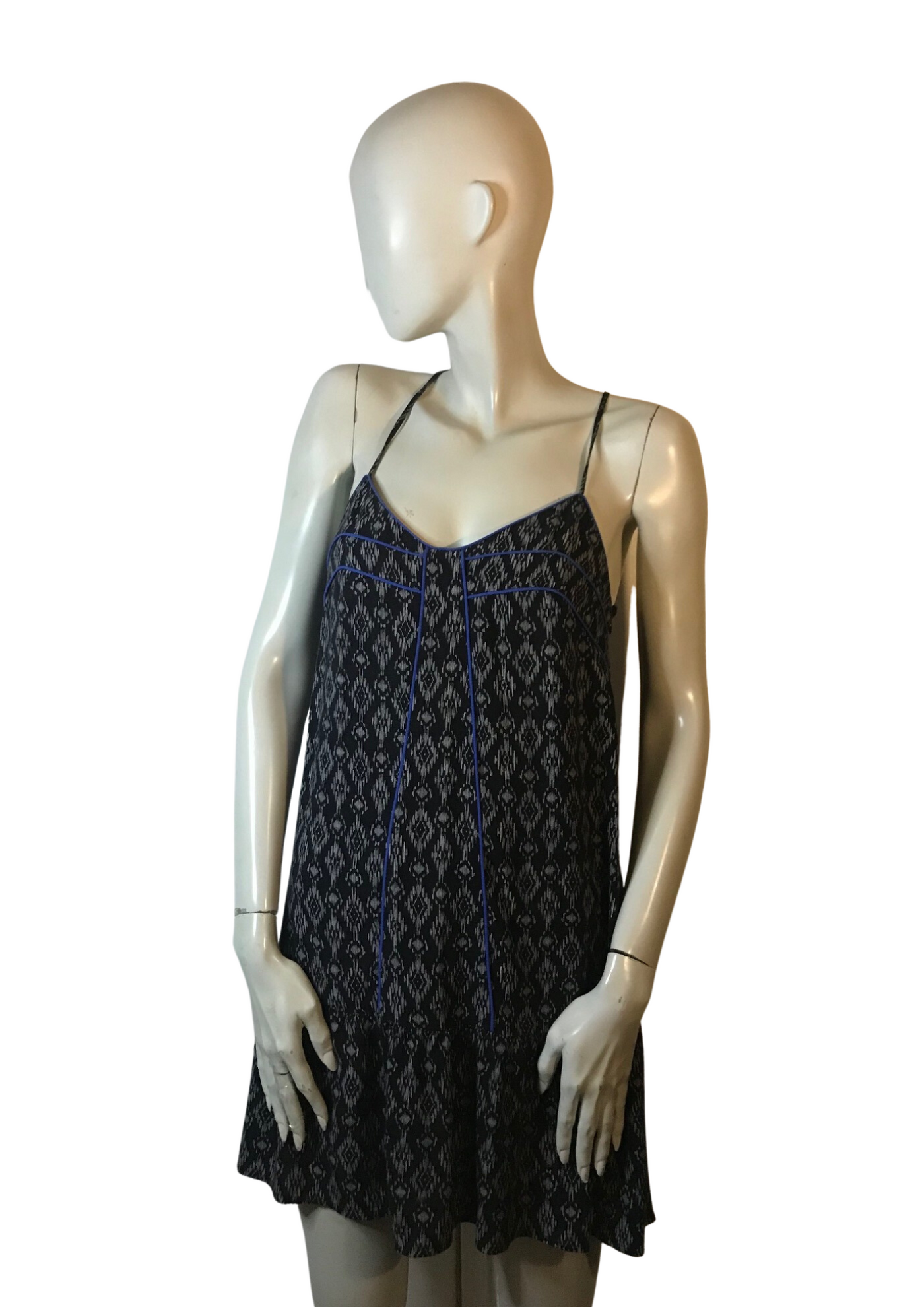 Robe dos-nu Taille 34