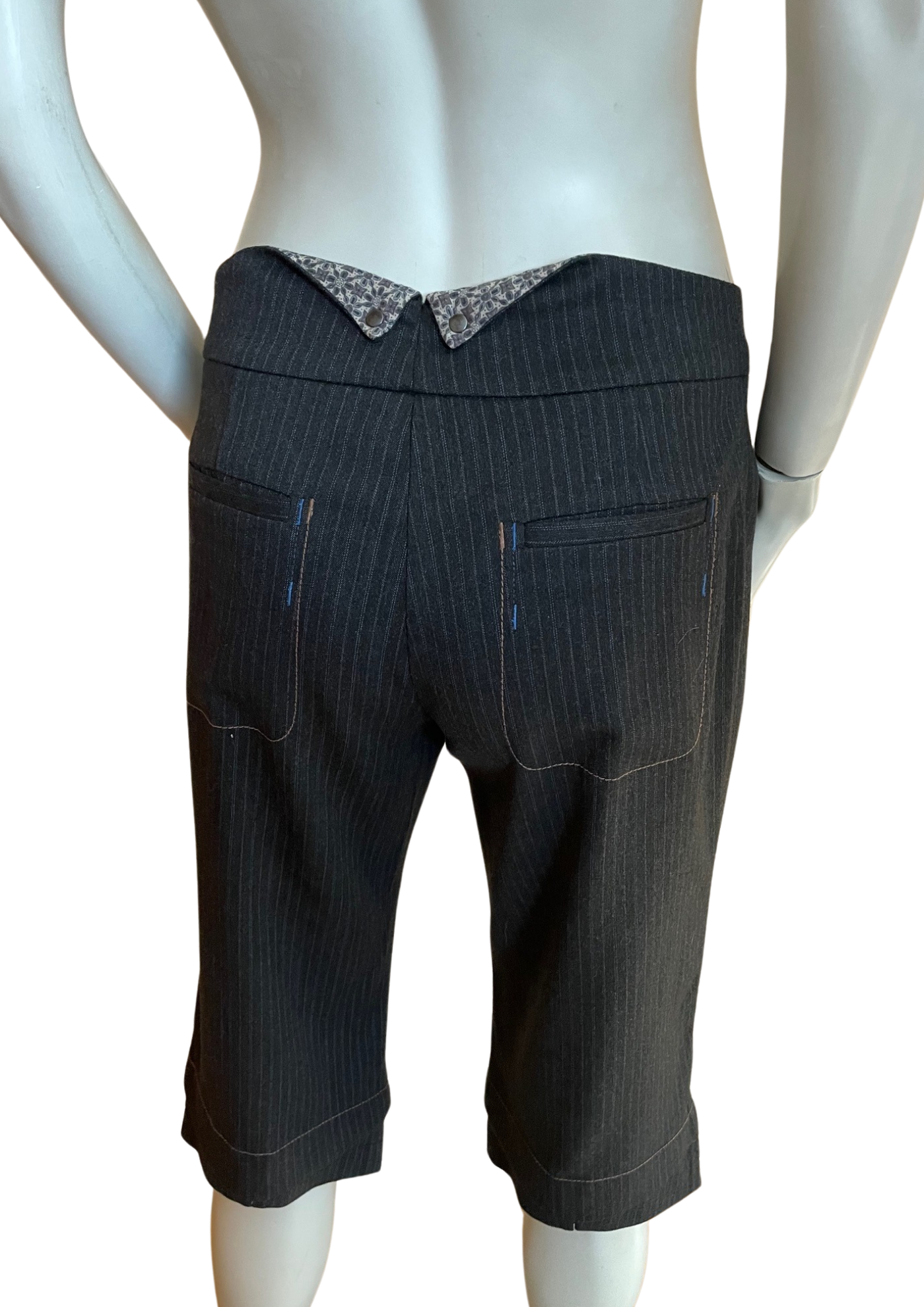 🌟 Pantacourt capri rayé Taille 38 🌟