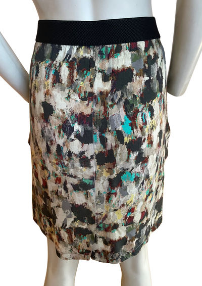 Jupe courte à imprimé abstrait coloré – Taille 40🌈✨