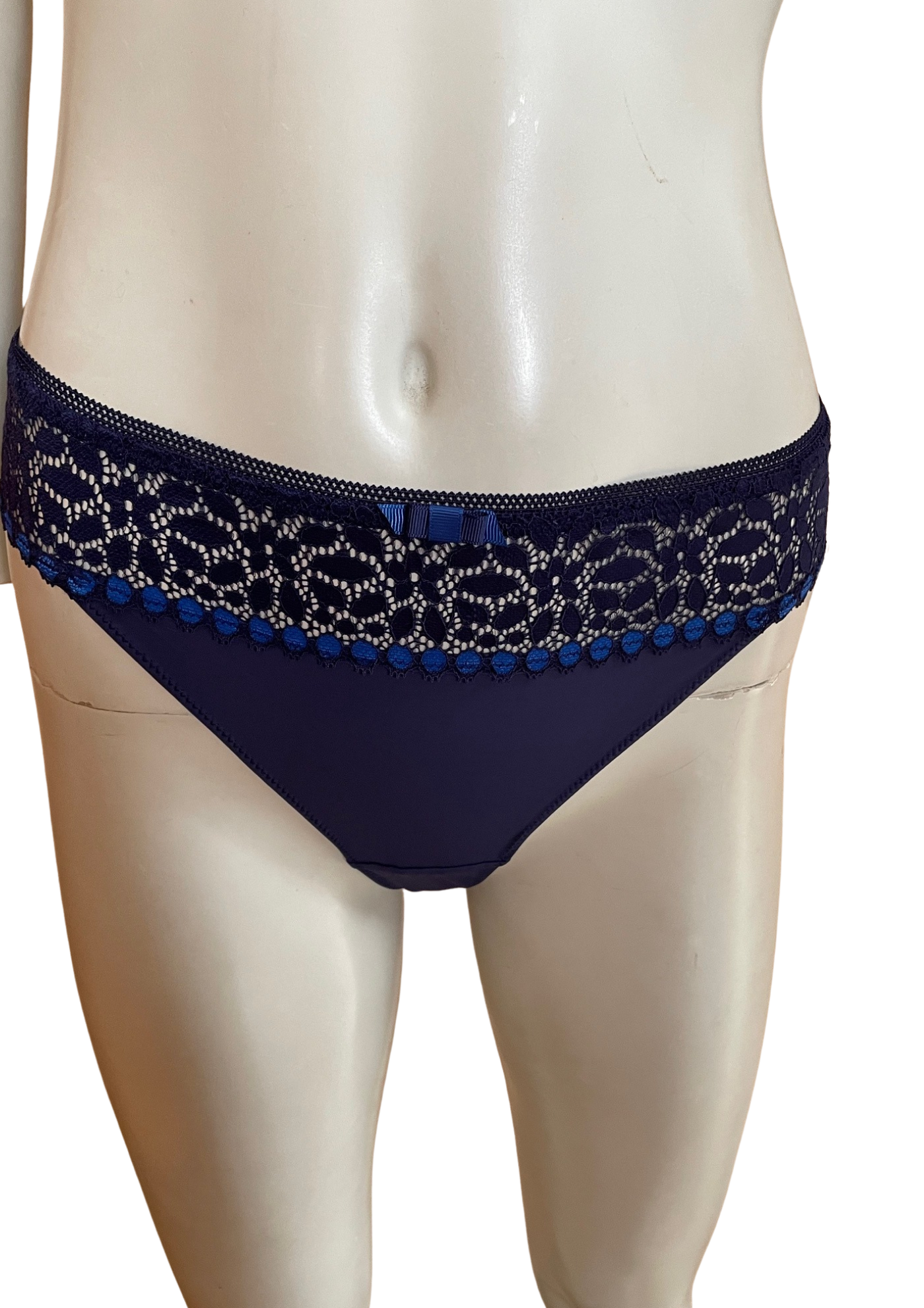 🌺 Culotte en dentelle bleu marine et détails bleus – Taille 44 (Neuve) 🌺