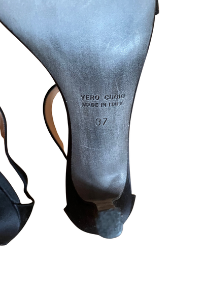 🖤 Sandales Noires à Talons – Élégance Italienne Pointure 37
