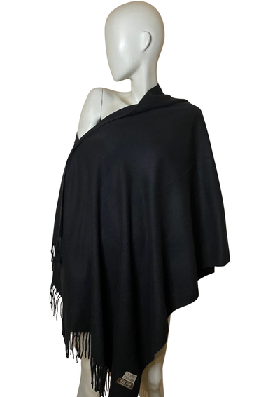 🖤 Étole noire en mix laine – Douceur & Élégance 🧣