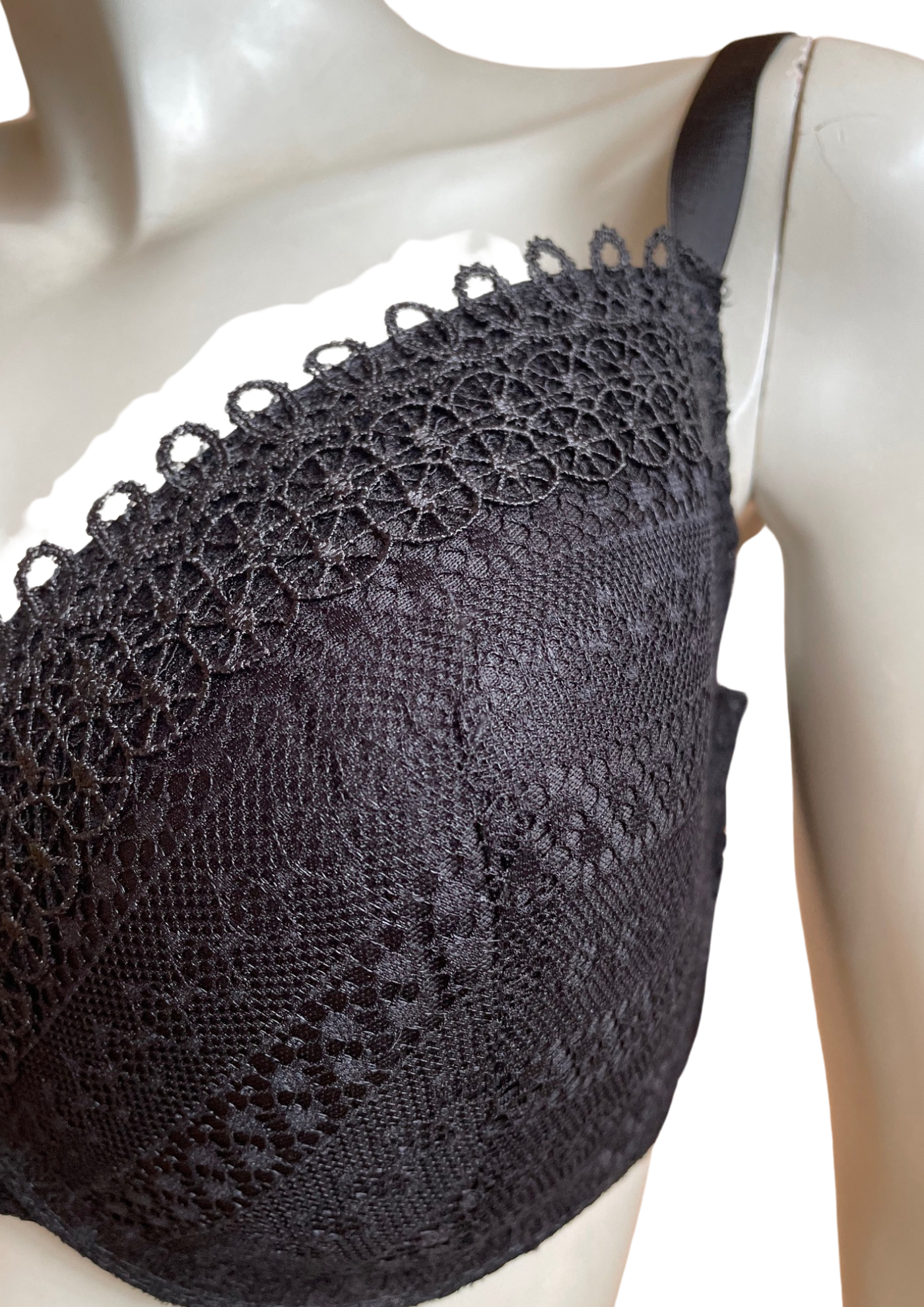 💥 Soutien-gorge en dentelle Taille 100 E 💥