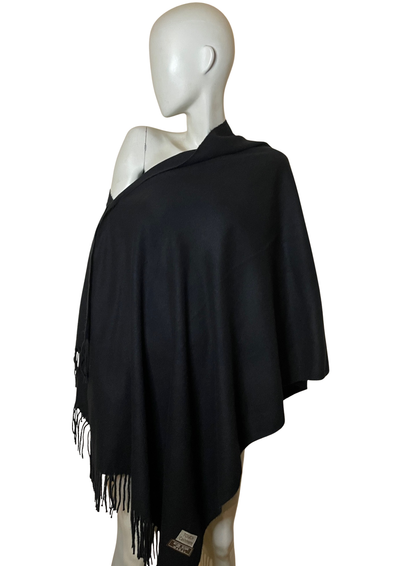 🖤 Étole noire en mix laine – Douceur & Élégance 🧣
