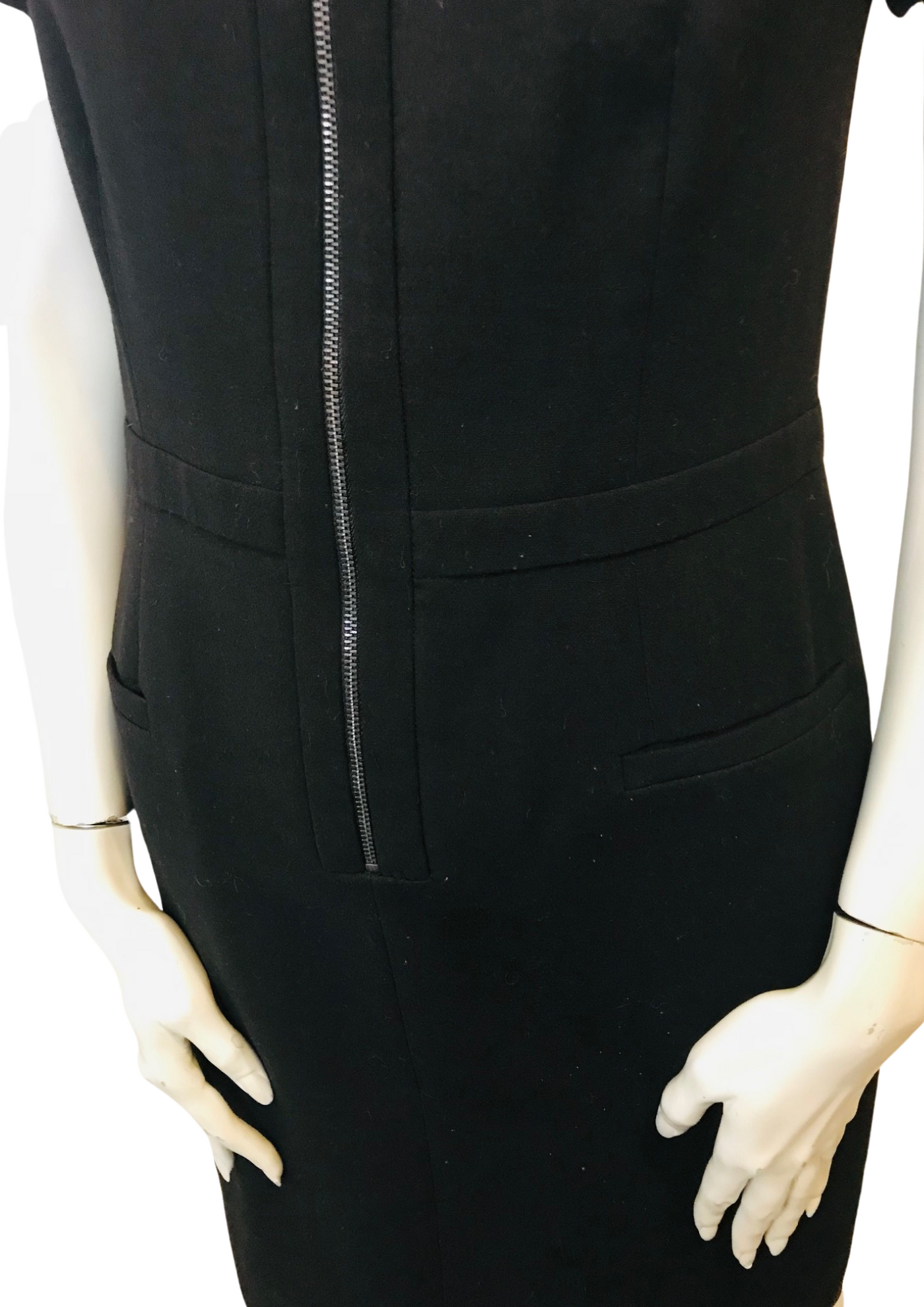 ✨ Robe noire chic – Taille 38 ✨