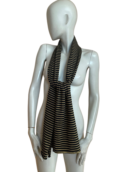 🧣 Écharpe noire rayée or – Style chic & intemporel ✨🖤