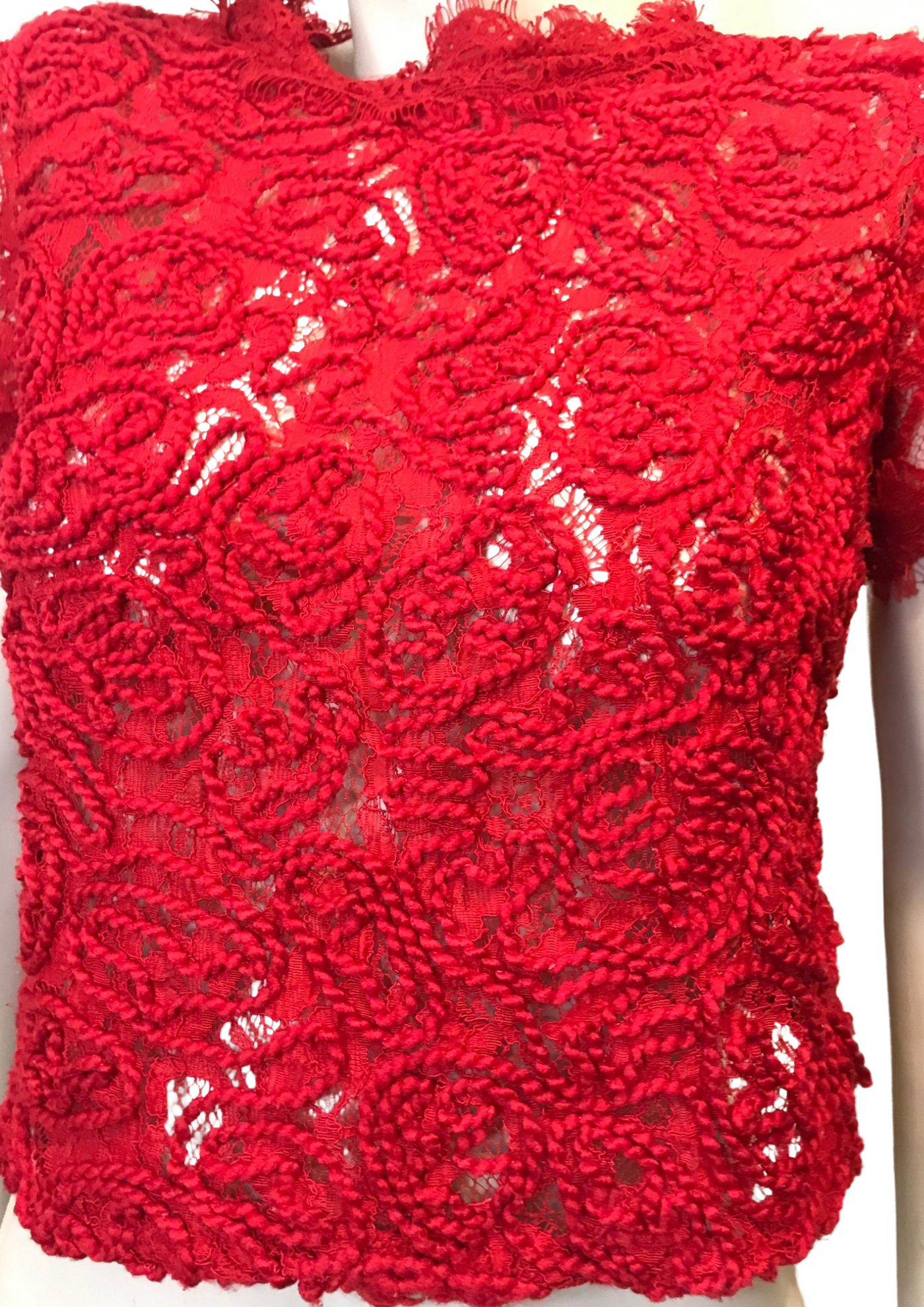 Crop top en dentelle Taille 38