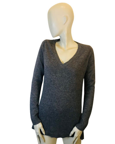 Pull avec dos en dentelle Taille 38