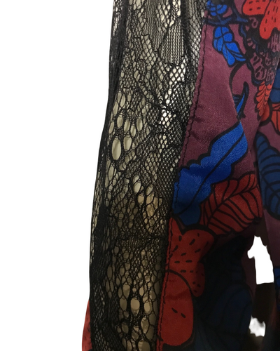 Robe fleurie empiècement dentelle Taille 36
