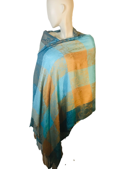 🌈 Écharpe Multicolore à Carreaux – Élégance Douce et Chaleureuse 🧣