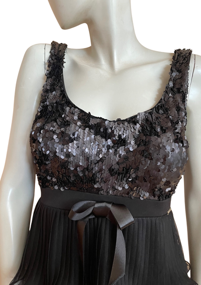 ✨ Robe noire à sequins & volants – Taille 38