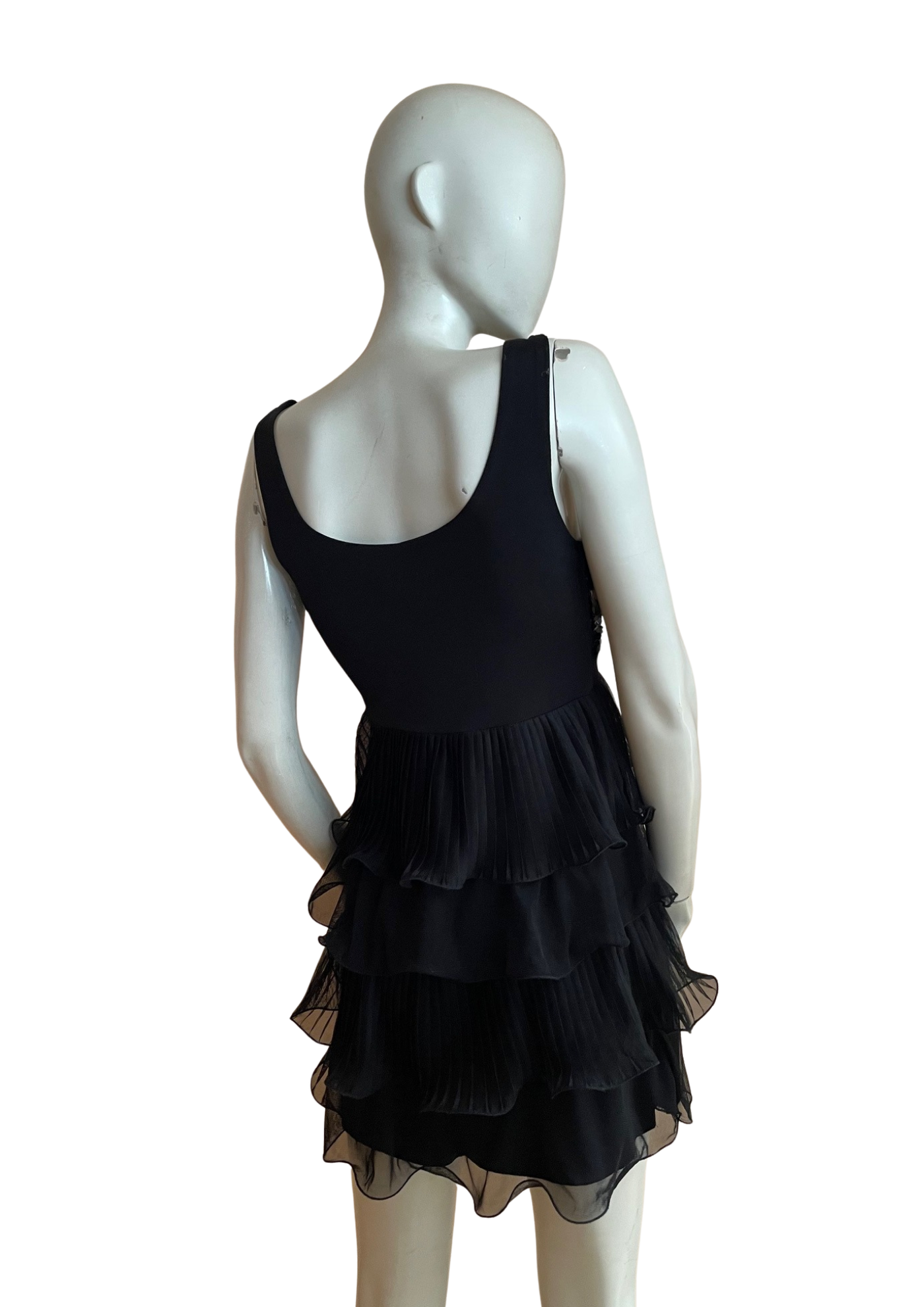 ✨ Robe noire à sequins & volants – Taille 38