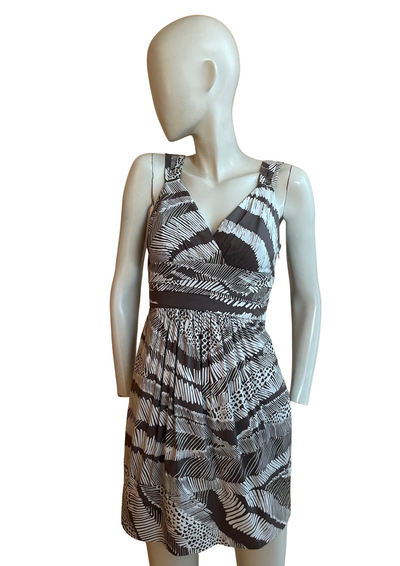 ✨ Robe Motif Graphique Taille 36 ✨