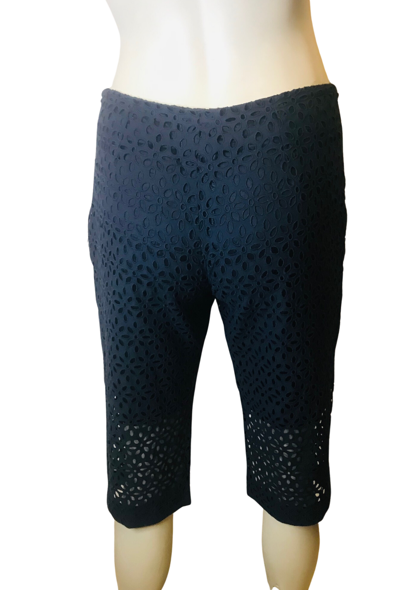 Pantacourt en guipure Taille 38