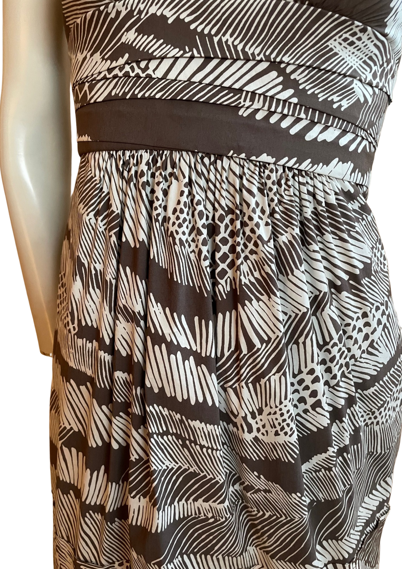 ✨ Robe Motif Graphique Taille 36 ✨