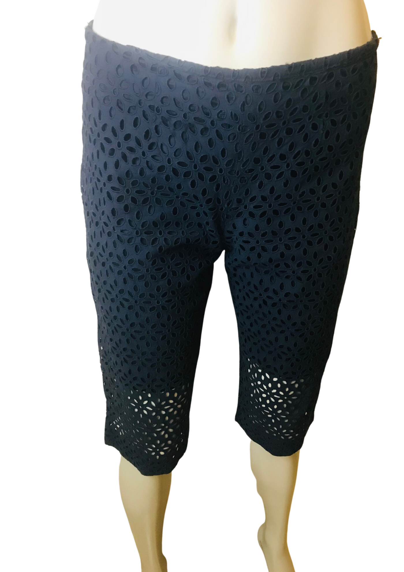 Pantacourt en guipure Taille 38