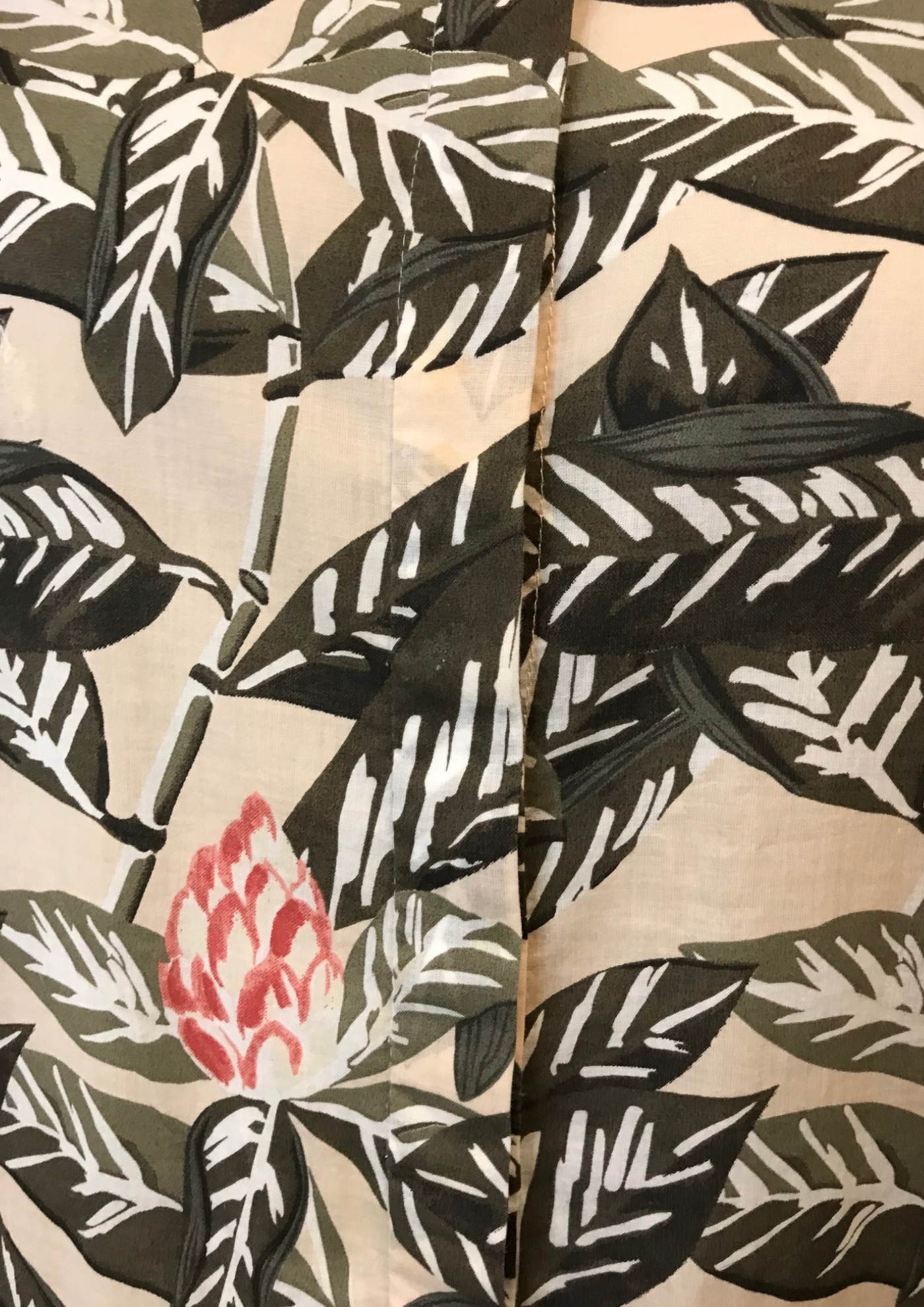 Chemise à imprimé feuillage – Taille 40 🌿