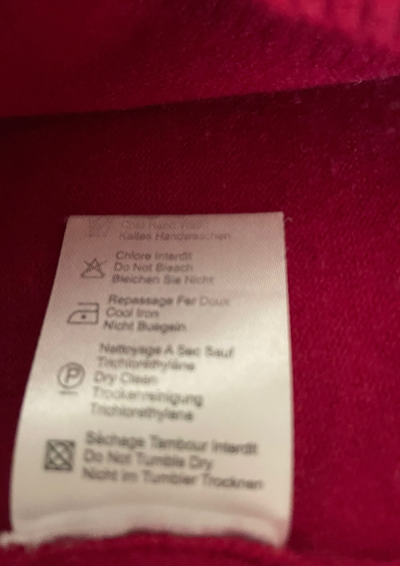 ✨ Pull col V fuchsia laine & cachemire Taille 38 ✨