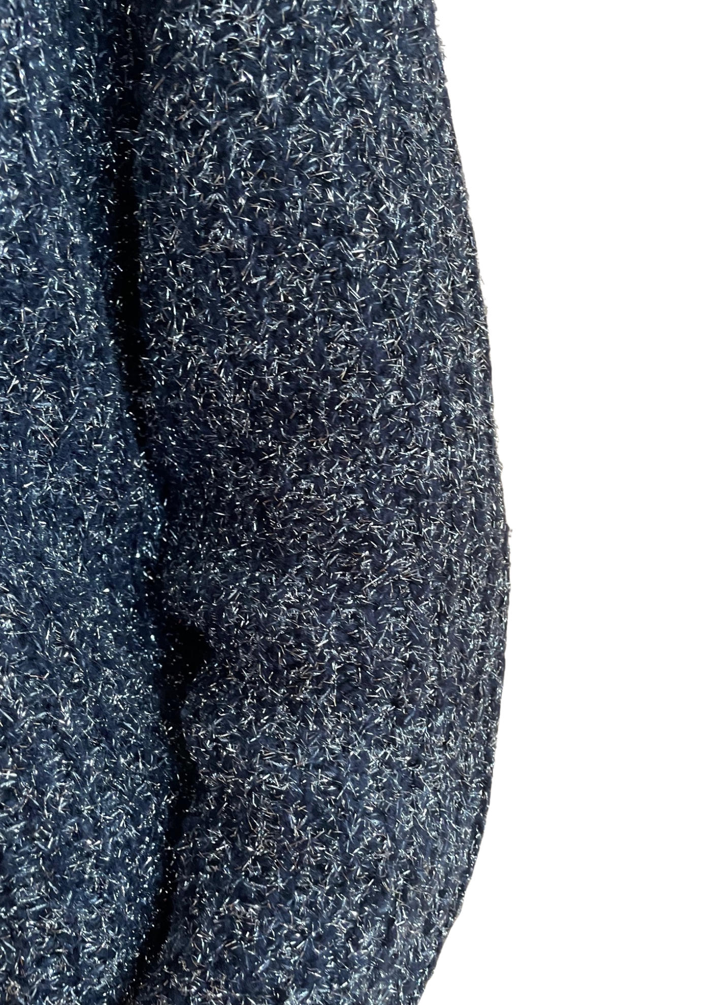 🧶 Pull navy & blanc col V – Effet brillant Taille 38