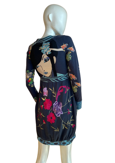 👗✨ Robe Imprimée & Brodée – Taille 36