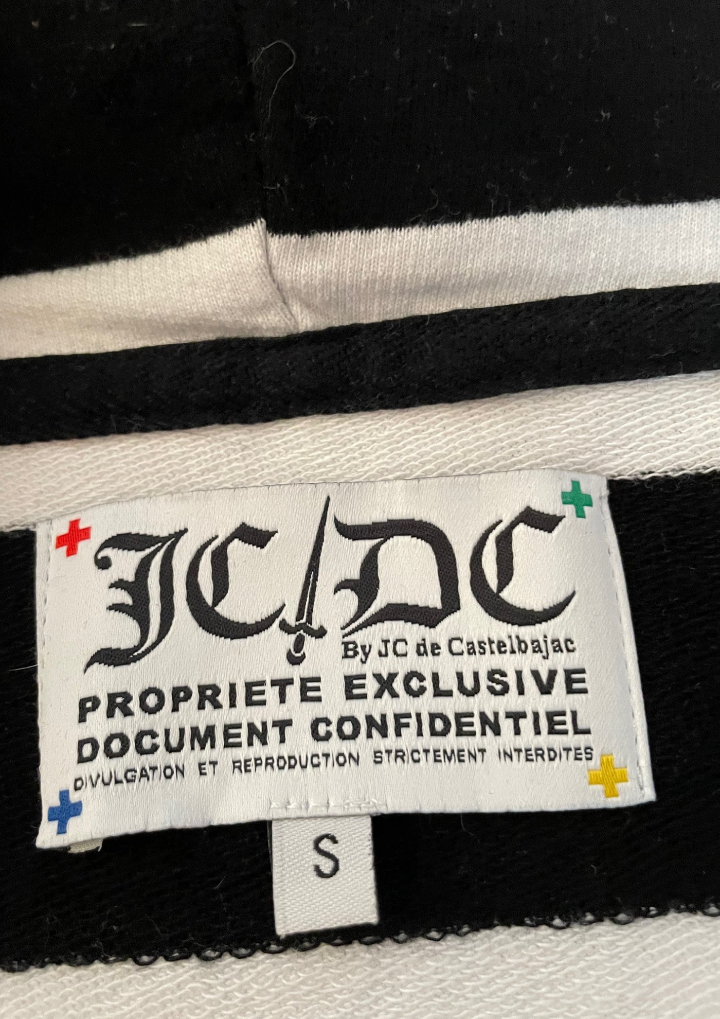 🎉 Robe à capuche Taille 36 🎉
