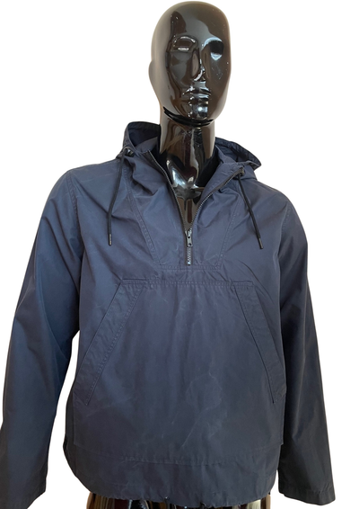 Anorak à capuche bleu marine, demi-zip & poche kangourou – Taille M 🚶