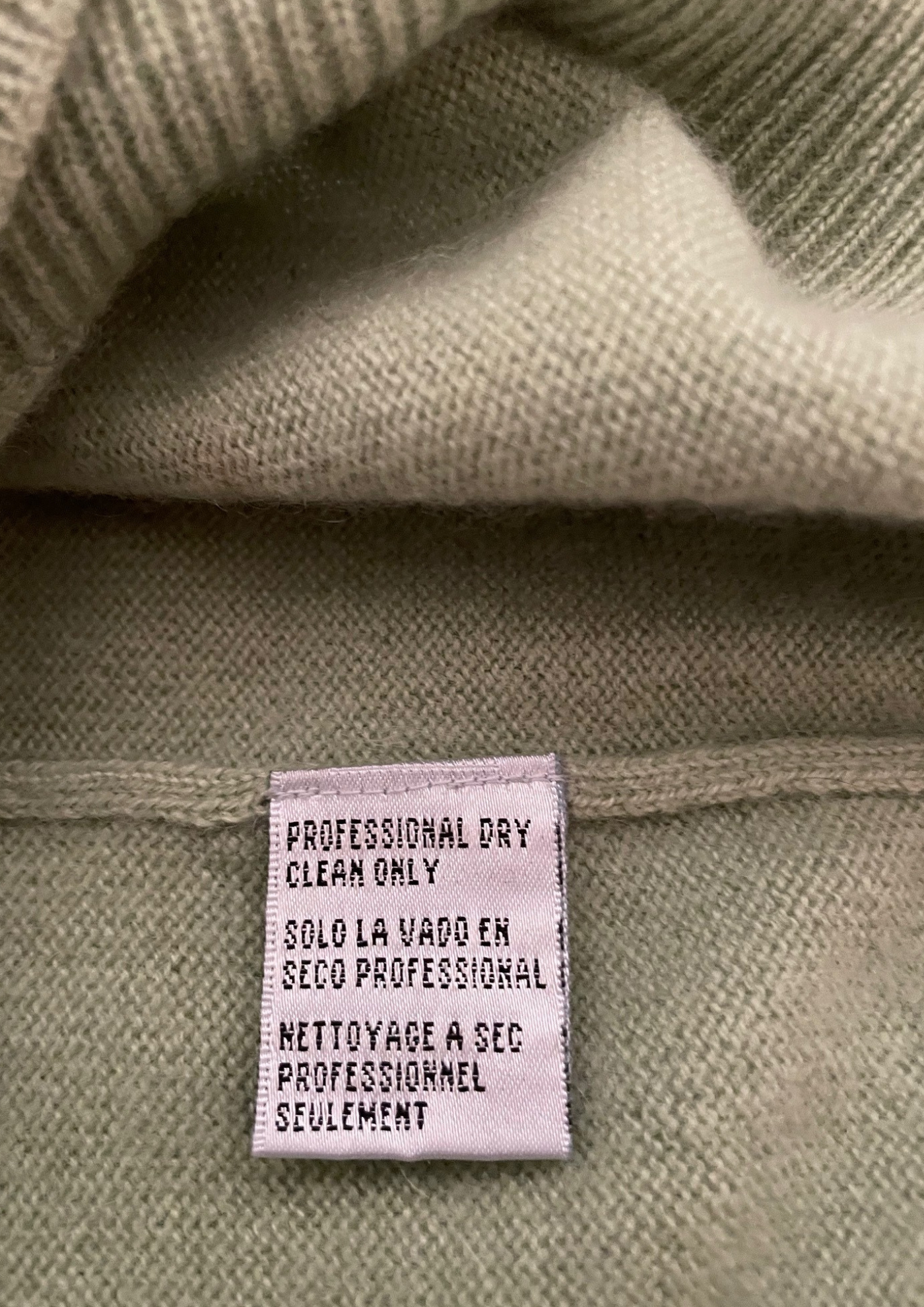 🧶 Pull Cachemire Vert Sauge 100% Cashmere – Taille L 💚