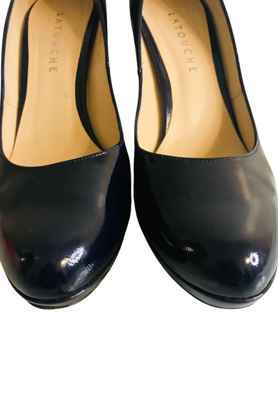 👠✨ Escarpins vernis bleu foncé – Cuir – Pointure 41 (convient 39)