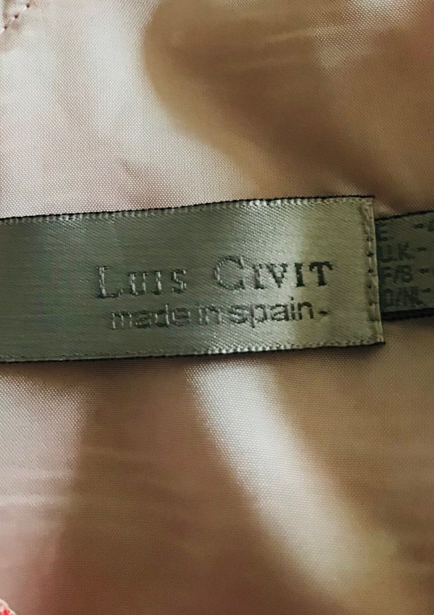 Robe en tweed pailleté Taille 42