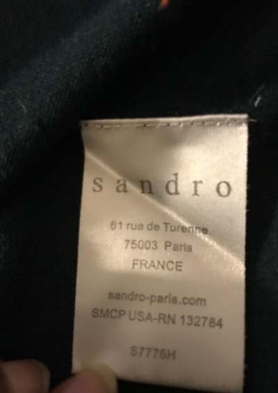 Pull vert foncé avec nœuds dans le dos Taille 36
