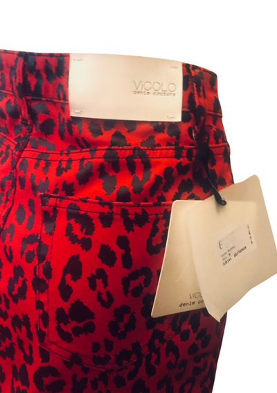 Jupe à motifs léopard Taille 38 (Neuf)