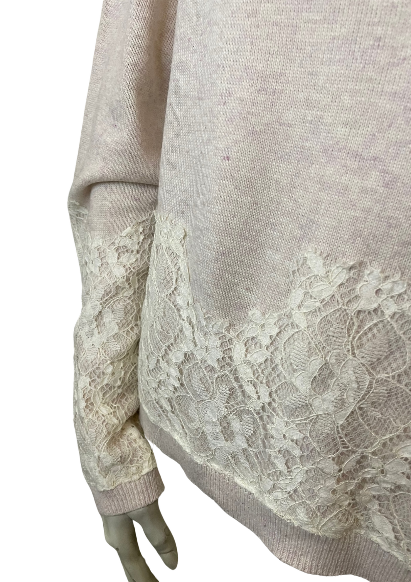 🌟 Superbe pull en dentelle Taille 42🌟