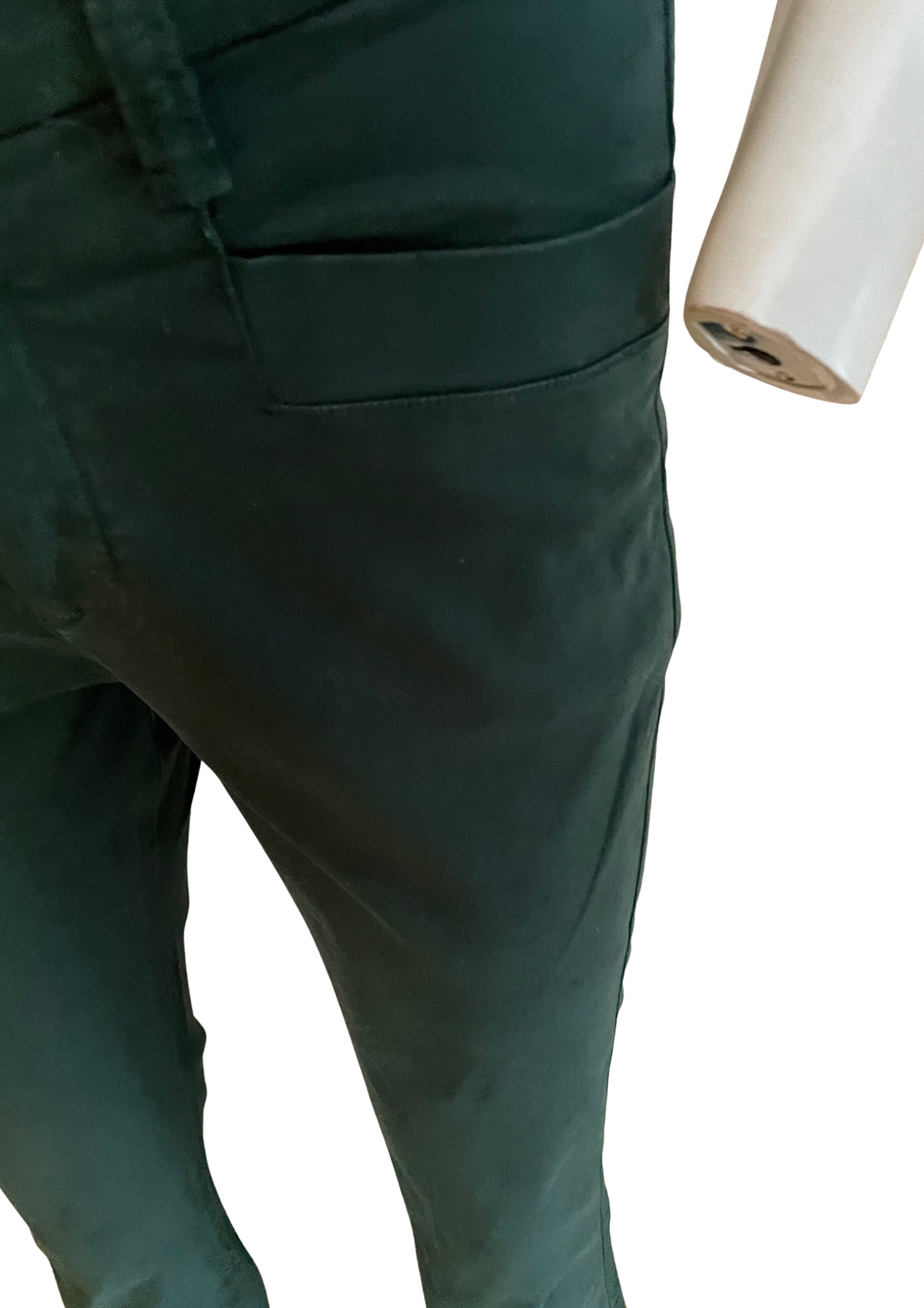 ✨ Pantalon 7/8 Vert Foncé  – Taille 24 ✨👖🌿