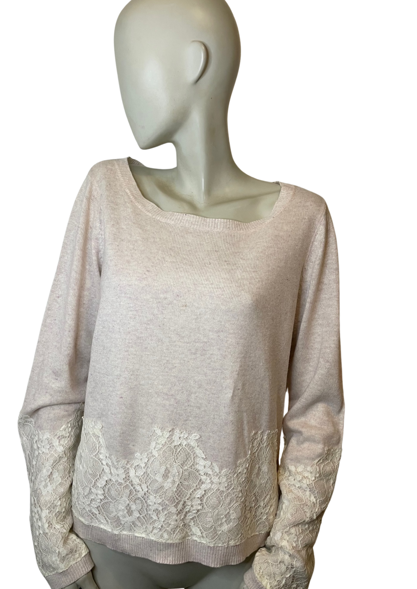 🌟 Superbe pull en dentelle Taille 42🌟