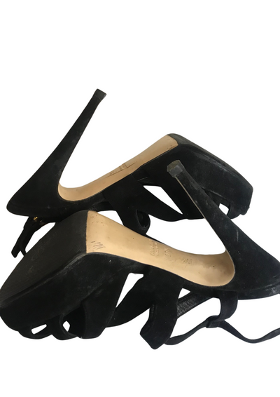 Sandales à talons  en cuir velours noir Pointure 37.5 👠✨