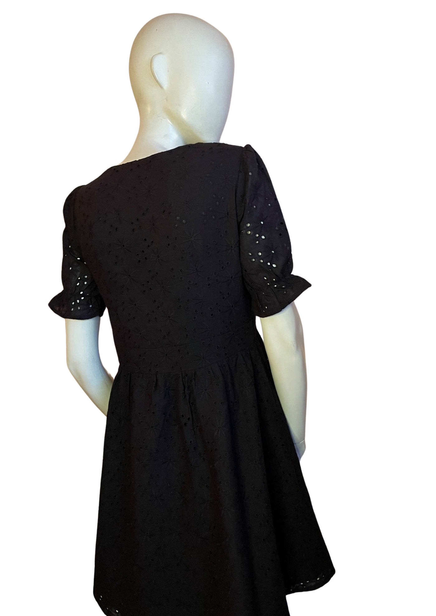 🖤 Robe en broderies anglaises Taille 36 🖤
