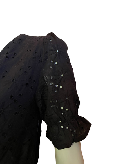 🖤 Robe en broderies anglaises Taille 36 🖤