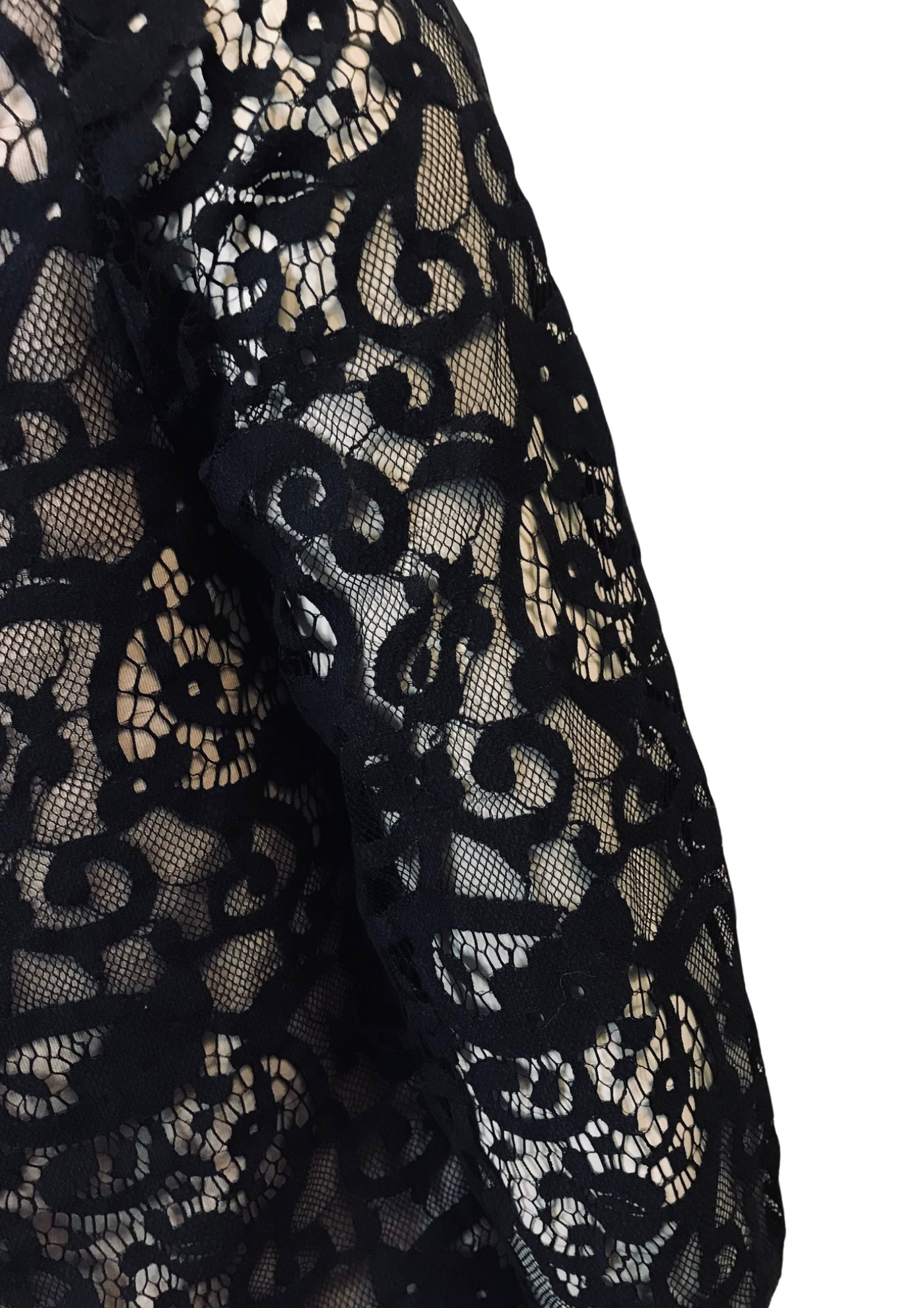 🖤 Top en Dentelle Noire  Élégance & Raffinement - Taille XS 🌹