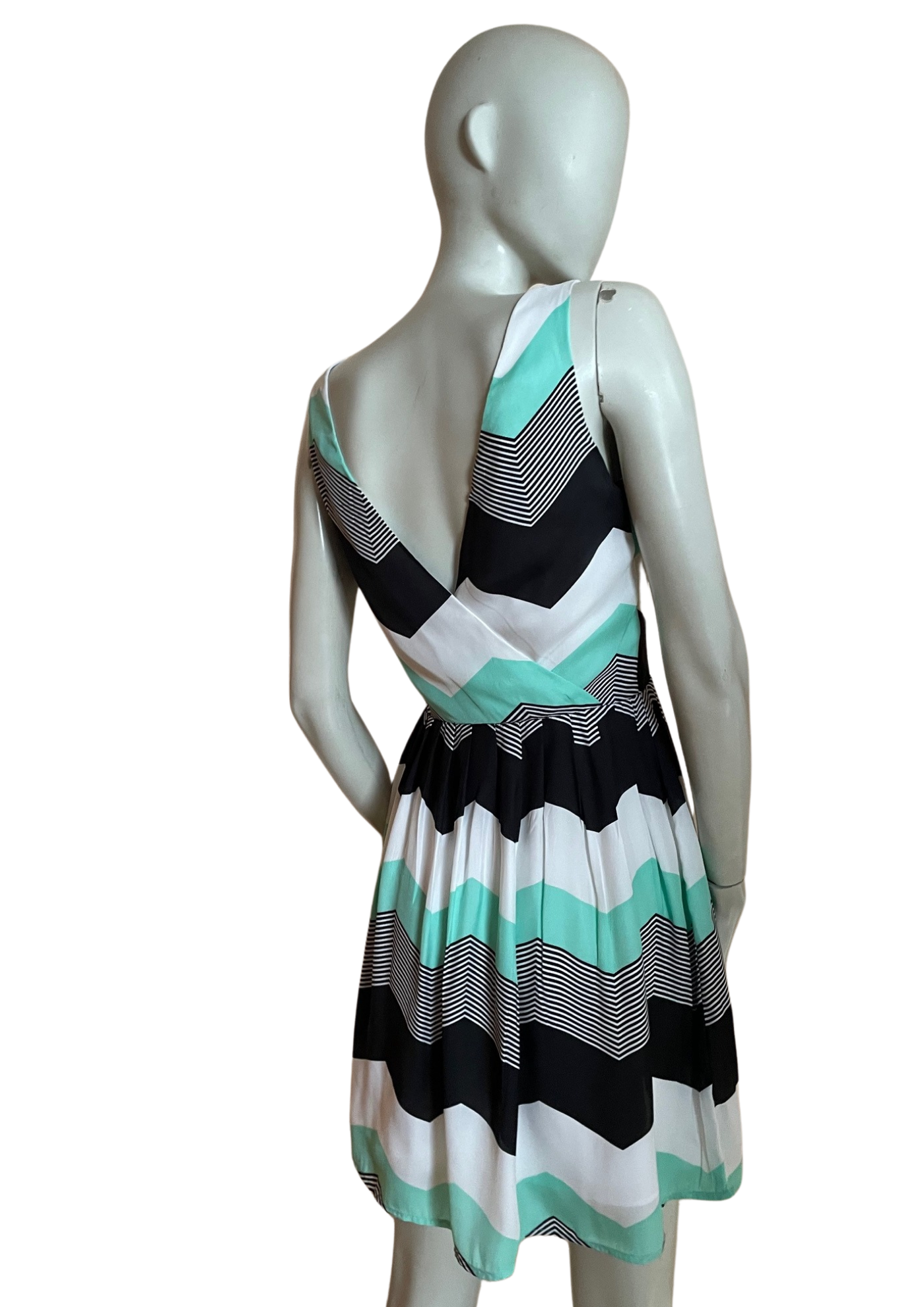 🌟 Robe à motifs Taille 38 🌟