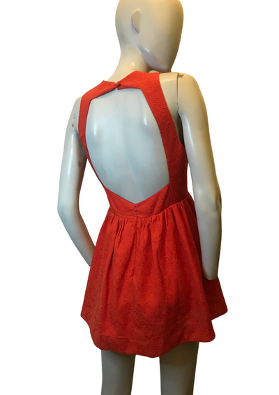 Robe dos-nu Taille 38