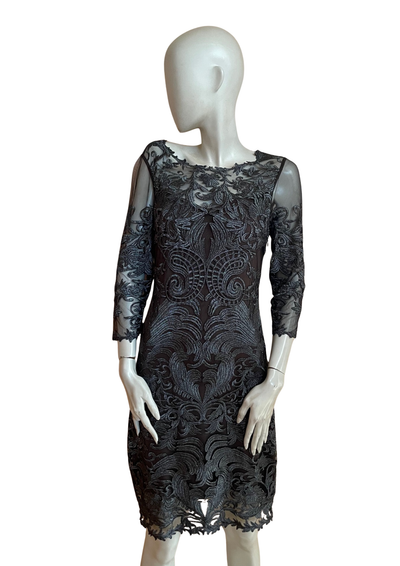 🤍 Robe Couture Argent Foncé – Dentelle Brodée Taille 36✨