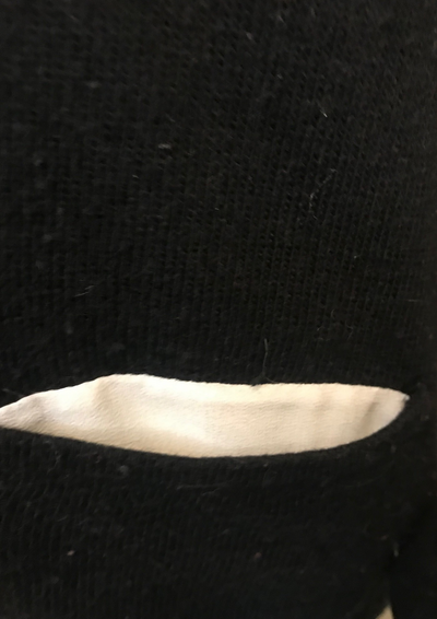 Pull avec boutons dans le dos Taille 36
