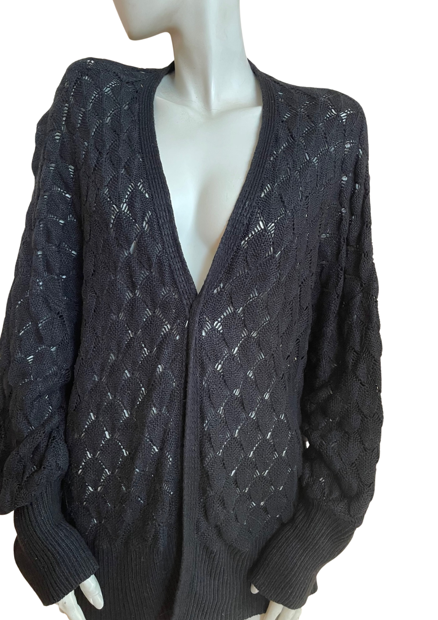 🖤 Gilet ajouré noir – Élégance & confort Taille 50 ✨