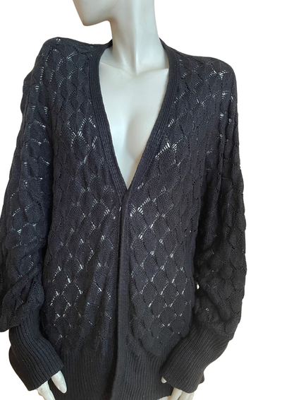 🖤 Gilet ajouré noir – Élégance & confort Taille 50 ✨