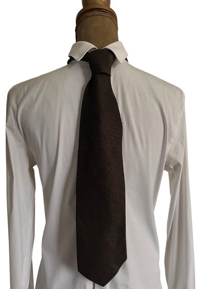 Cravate  Élégance Italienne Motif ton sur ton (Neuve)