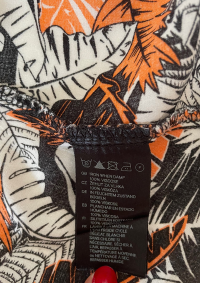 🌀 Haut sans manches à motifs tropicaux Taille 36 🌀