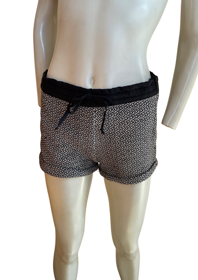 🖤🤍 Short noir & blanc en coton – Taille 38 🖤🤍