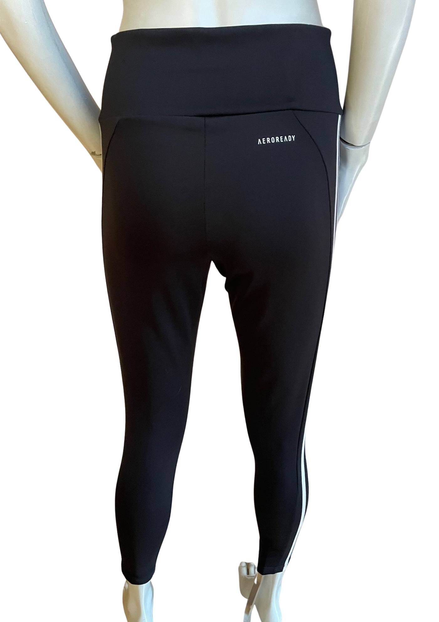 🖤 Legging noir 🏃♀️ – Confort, performance & style Taille 36