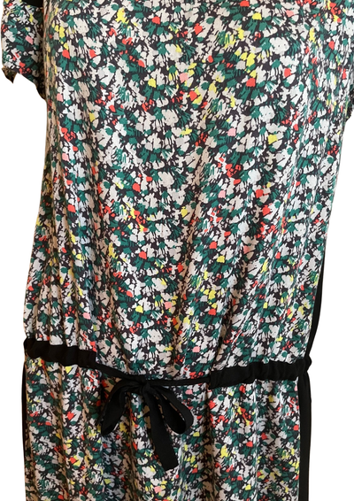 🌸 Superbe robe fleurie Taille 40 🌸