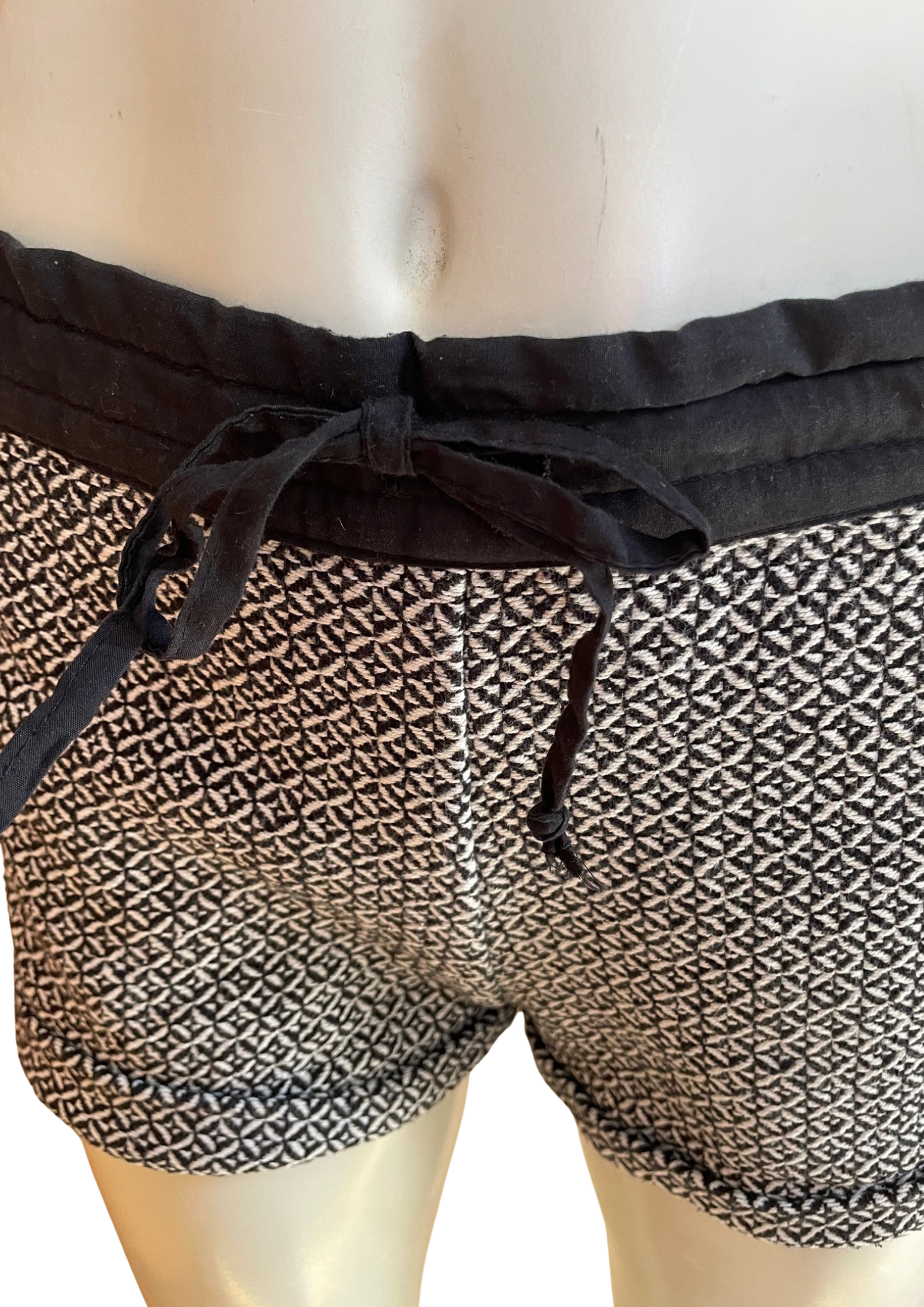 🖤🤍 Short noir & blanc en coton – Taille 38 🖤🤍